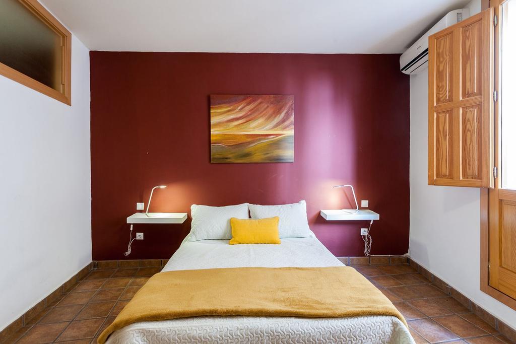 Like Apartments Lonja Валенсия Екстериор снимка