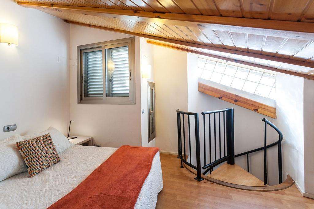 Like Apartments Lonja Валенсия Екстериор снимка